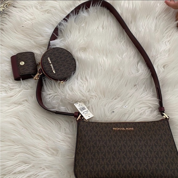 New MICHAEL KORS JET SET TRAVEL SMALL SHOULDER CROSSBODY BAG WITH TECH ATTACHED - Picture 5 of 9